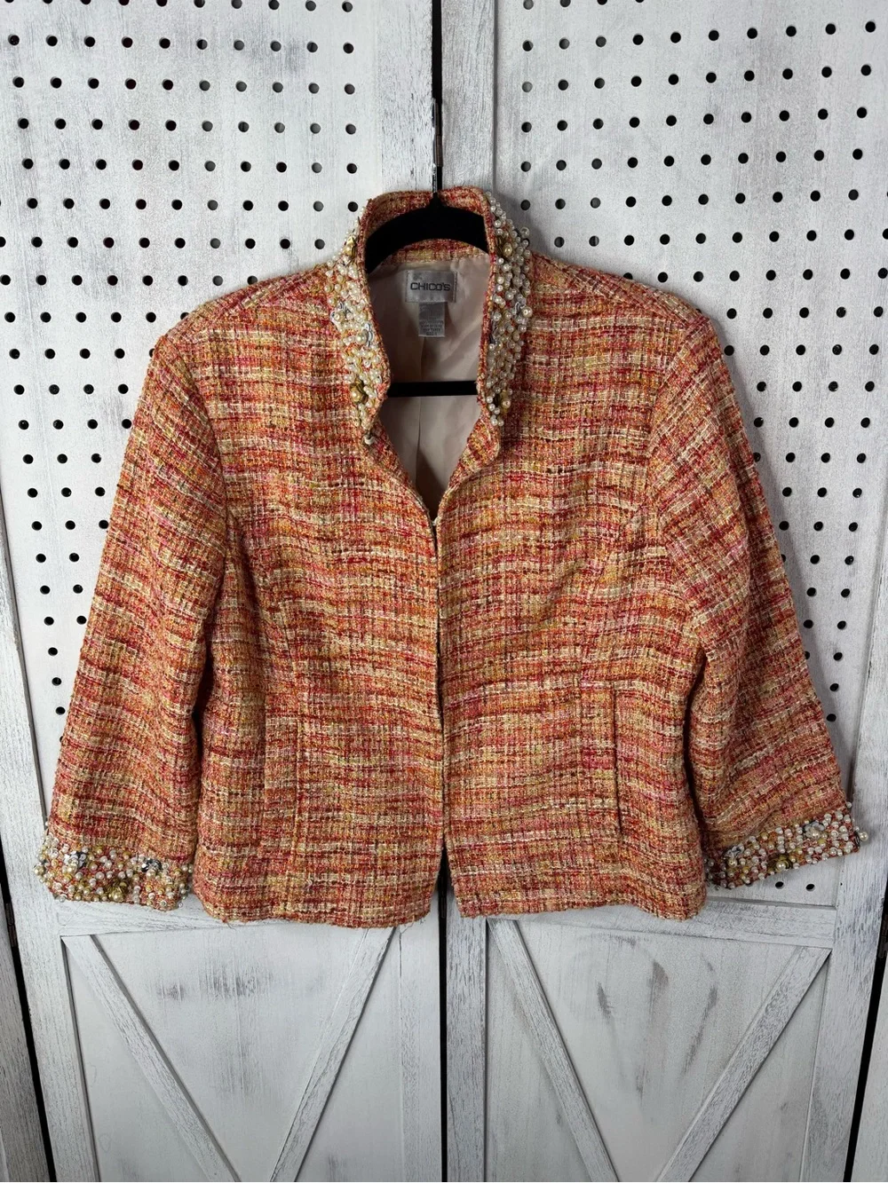 Chico’s Beaded Tweed Jacket Peach Orange Boucle Career Chic SZ 1 Classic Preppy